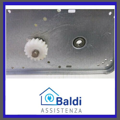MOTORE AC220 - 240V PER IMPASTATRICE ARIETE 1596 (FUSIBILE 142°) VECCHIA VERSIONE